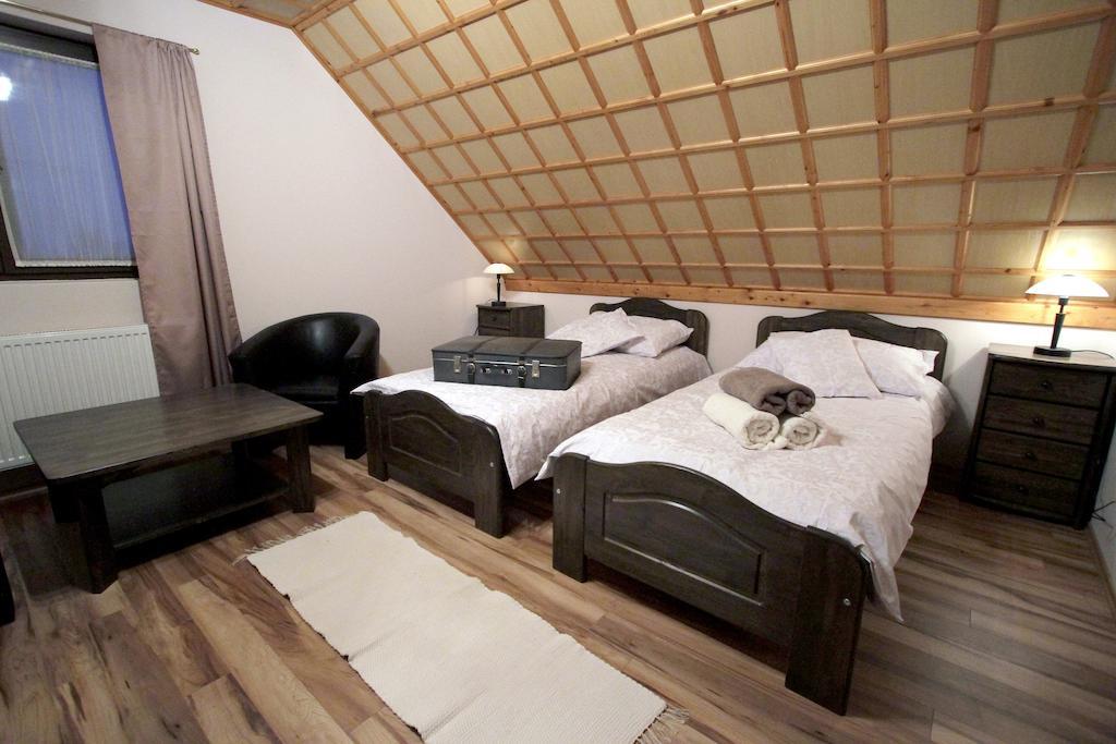 Patkoszeg Vendeghaz Hotel Kaposfo Стая снимка