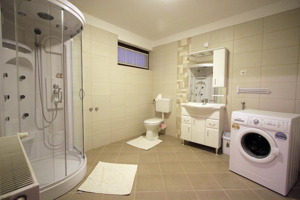 Patkoszeg Vendeghaz Hotel Kaposfo Стая снимка