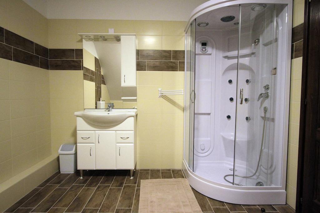 Patkoszeg Vendeghaz Hotel Kaposfo Стая снимка